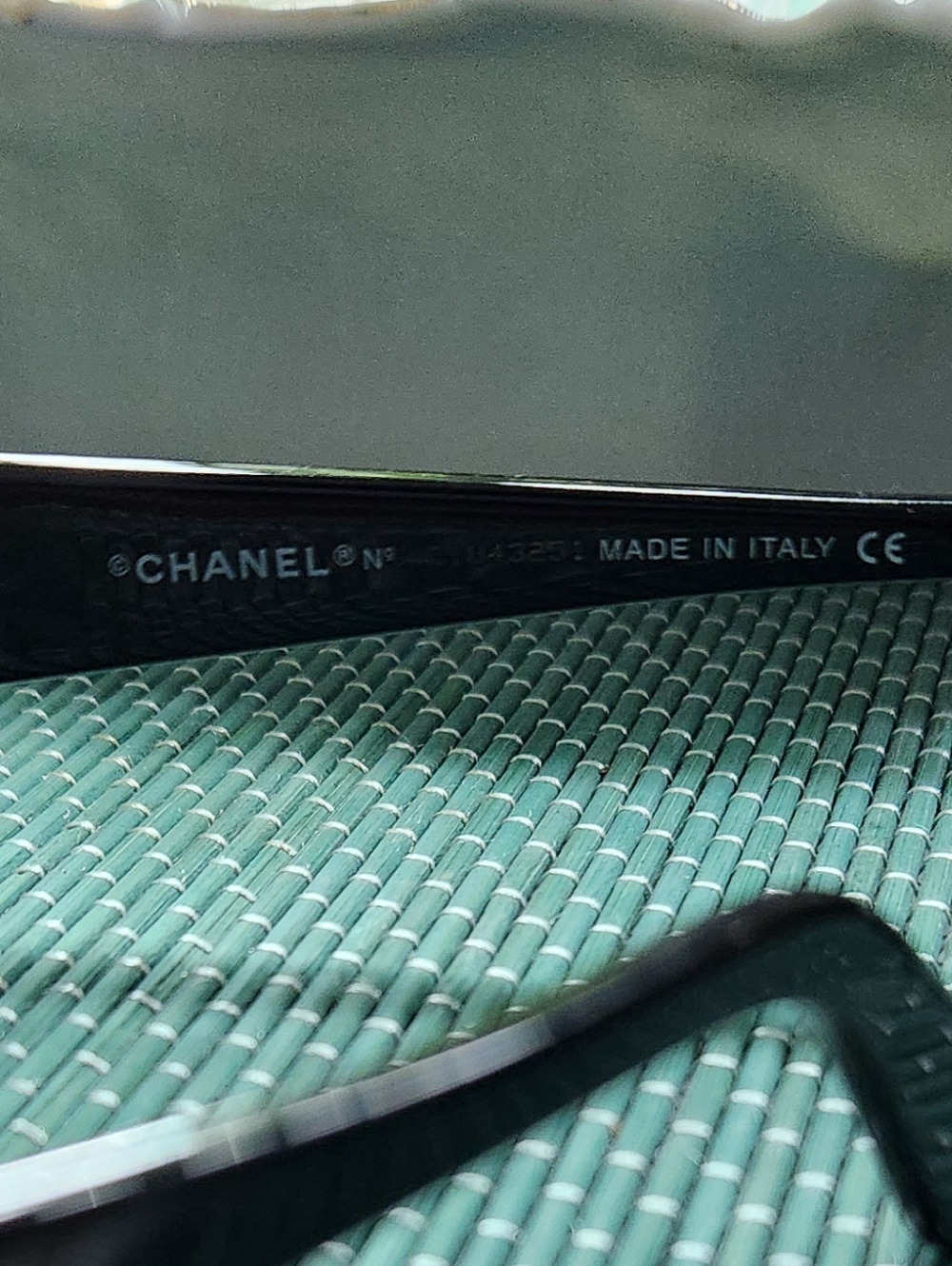 🖤 CHANEL Black Rectangle Sunglasses 🖤
Effortlessly chic, timeless, and perfect - Picture 7 of 8